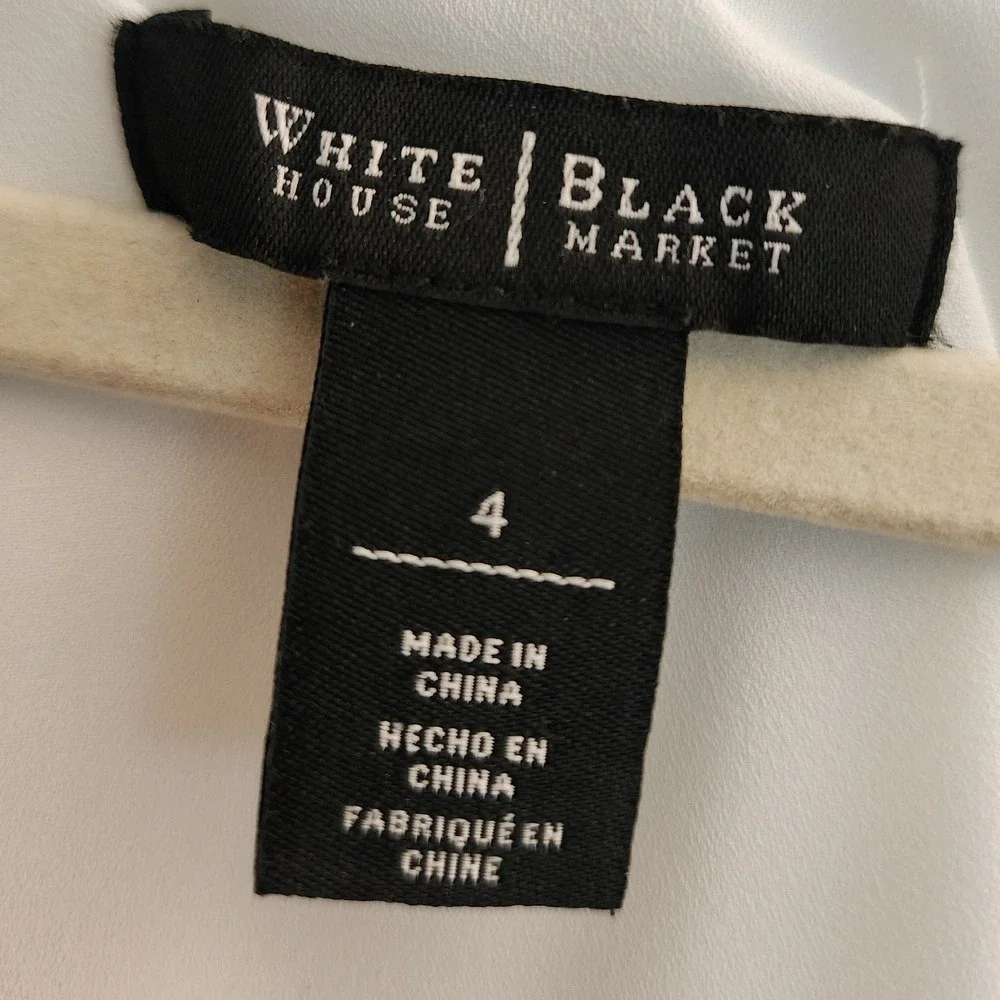 White House Black Market White Tiered High-Low V-Neck Blouse Size 4 570168174